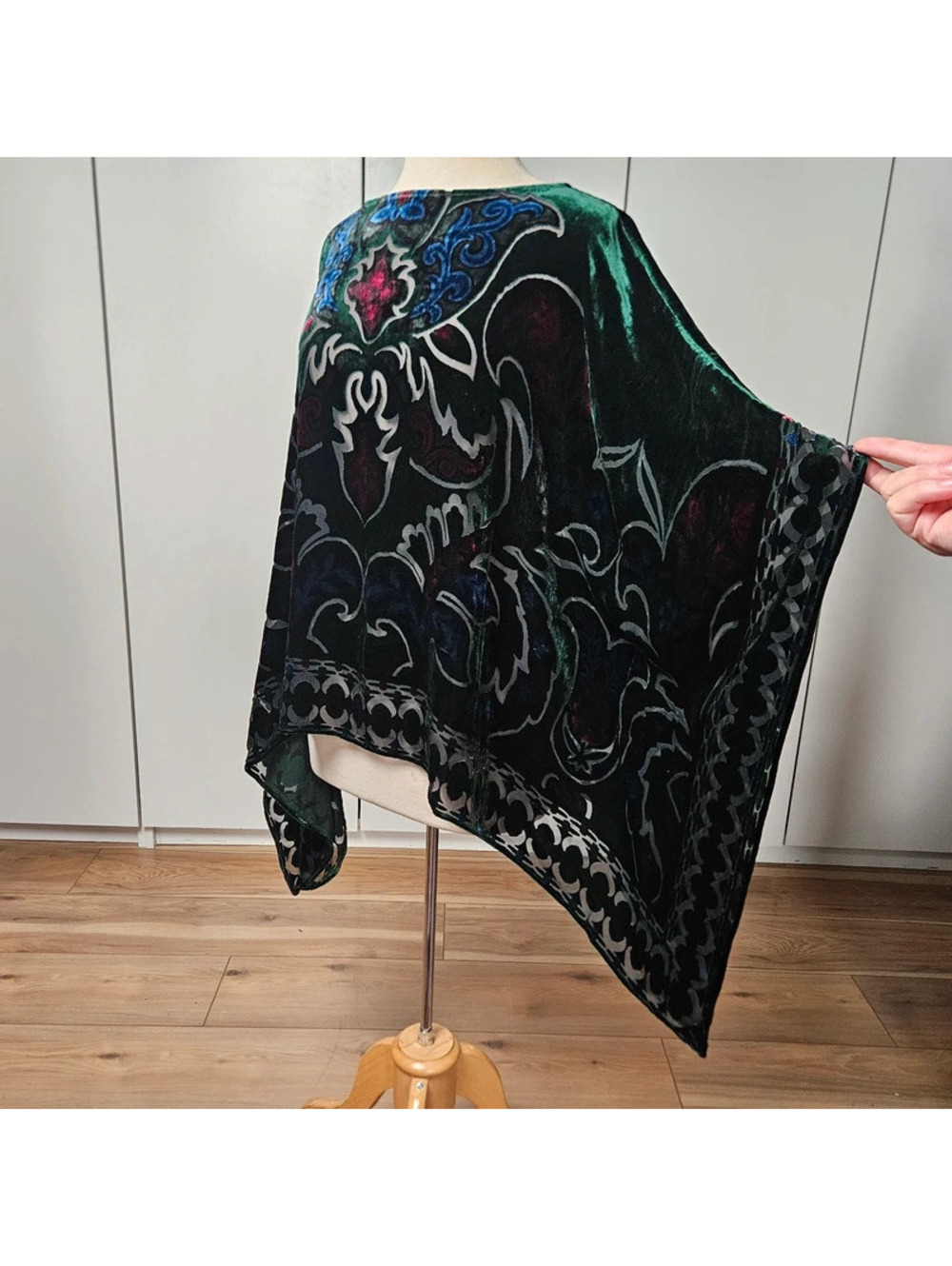 Vtg chicos silk velvet burnout top